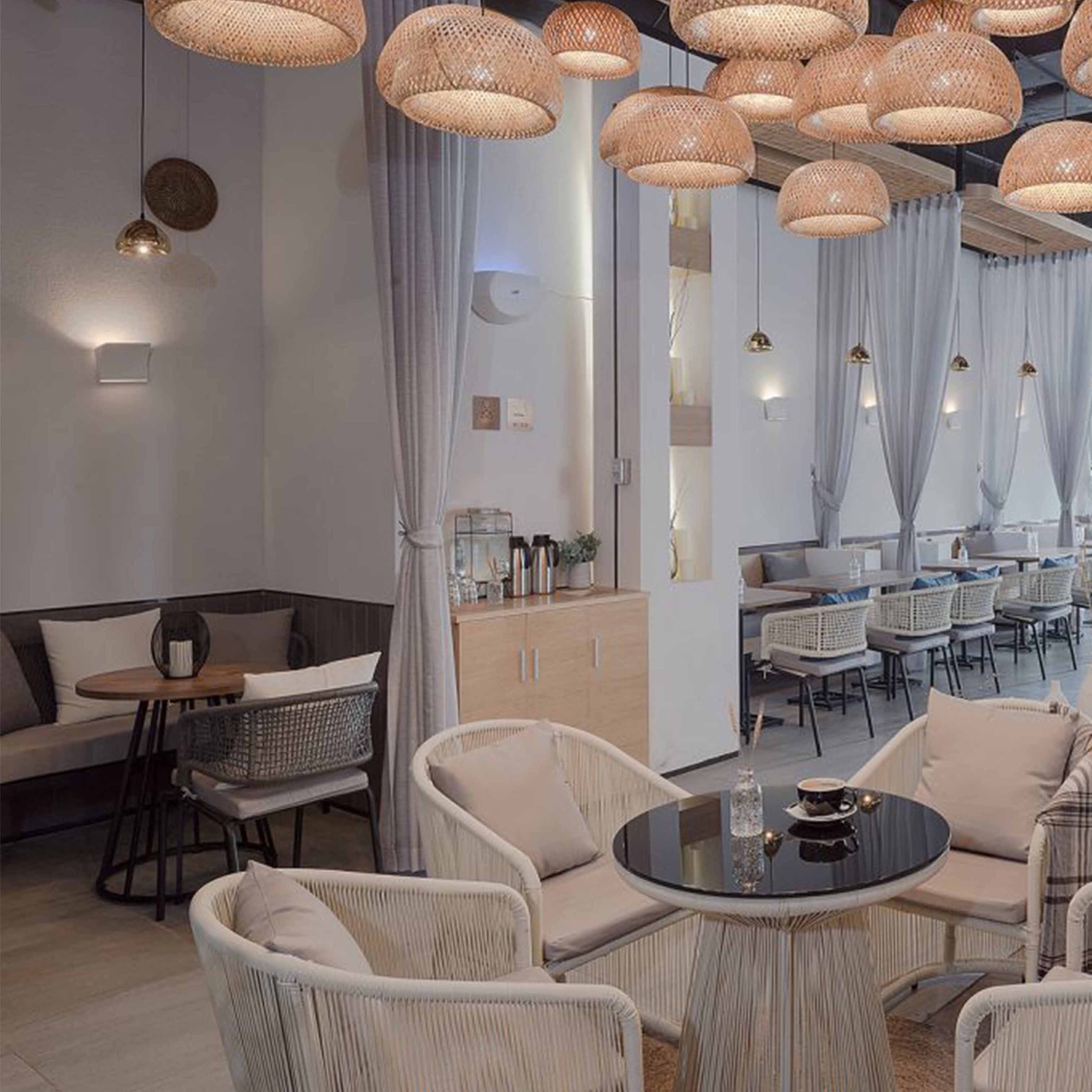 Thiết kế nội thất quán cafe kết hợp giữa phong cách Phương Tây và Phương Đông - TK24LHFU