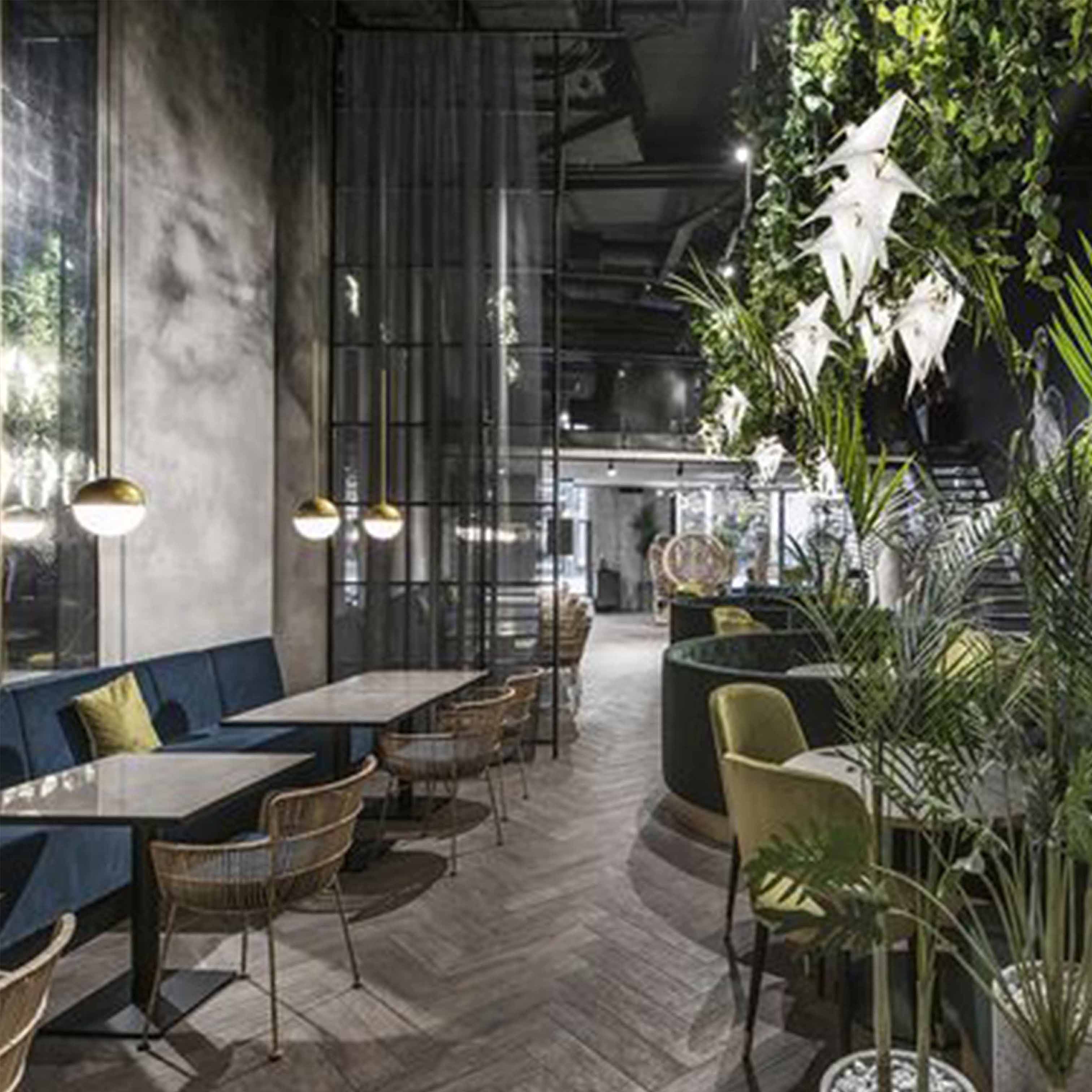 Thiết kế nội thất quán café theo phong cách Tân Cổ Điển - TK25LHFU 4